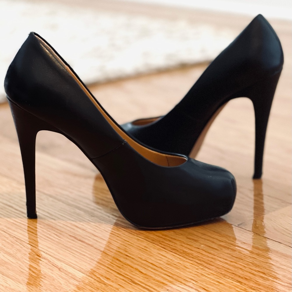 DOLCE VITA black leather platform stilettos